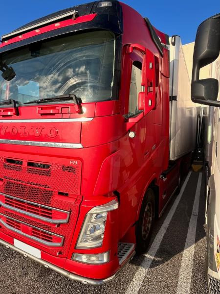 Volvo FH 500 - Tractor unit: picture 1 Volvo FH 500 - Tractor unit: picture 1