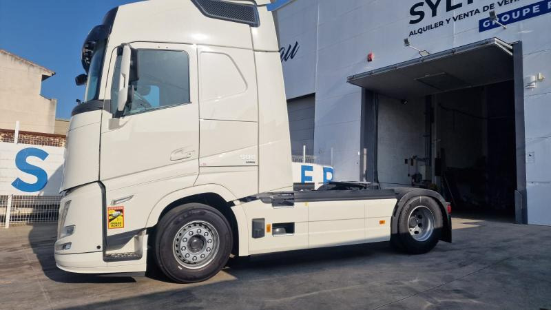 Volvo FH 500 Globetrotter I-save - Tractor unit: picture 5 Volvo FH 500 Globetrotter I-save - Tractor unit: picture 5