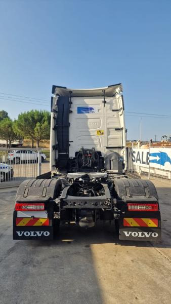 Volvo FH 500 Globetrotter I-save - Tractor unit: picture 3 Volvo FH 500 Globetrotter I-save - Tractor unit: picture 3