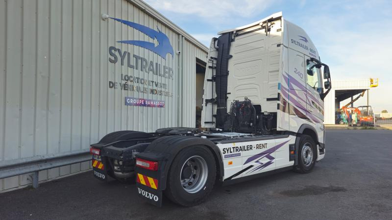 Volvo FH 500 Globetrotter XXL (Location / Rent) - Tractor unit: picture 2 Volvo FH 500 Globetrotter XXL (Location / Rent) - Tractor unit: picture 2