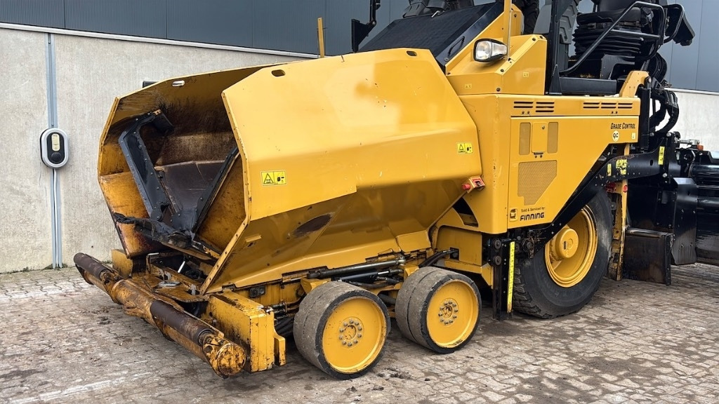 CAT AP 500 F - AP500 Asphalt Paver - Asphalt paver: picture 4 CAT AP 500 F - AP500 Asphalt Paver - Asphalt paver: picture 4