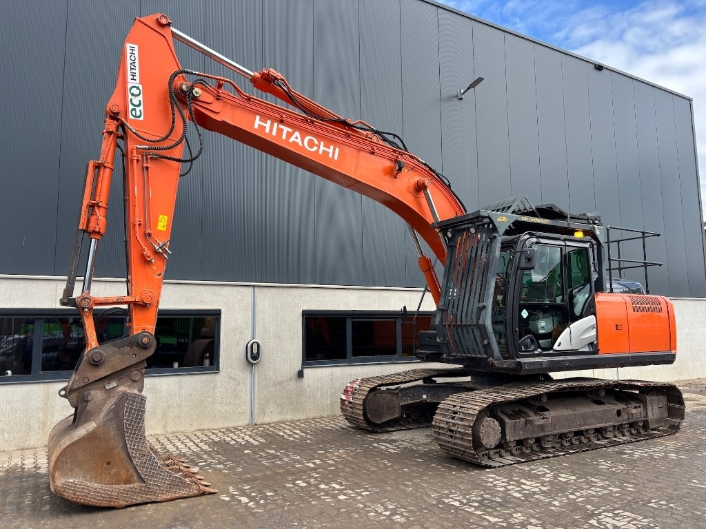 Hitachi ZX 210 LC-6 - Crawler excavator: picture 1 Hitachi ZX 210 LC-6 - Crawler excavator: picture 1