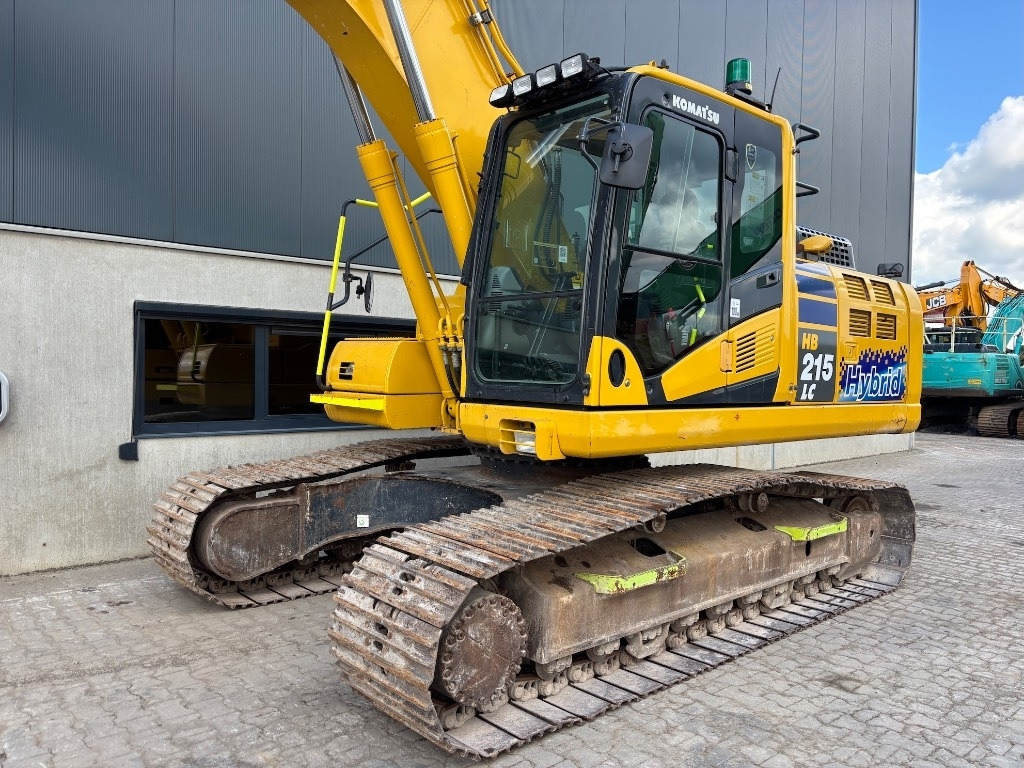 Komatsu HB 215LC-3 HB 215 - PC 210 - PC210LC-11 - Crawler excavator: picture 5 Komatsu HB 215LC-3 HB 215 - PC 210 - PC210LC-11 - Crawler excavator: picture 5