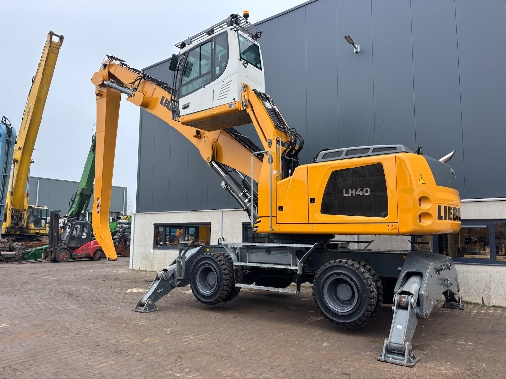 Liebherr LH 40 - LH40 - Waste/ Industry handler: picture 3 Liebherr LH 40 - LH40 - Waste/ Industry handler: picture 3