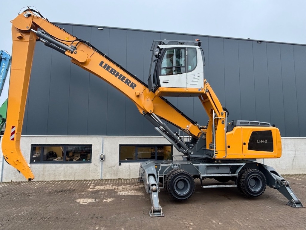 Liebherr LH 40 - LH40 - Waste/ Industry handler: picture 1 Liebherr LH 40 - LH40 - Waste/ Industry handler: picture 1