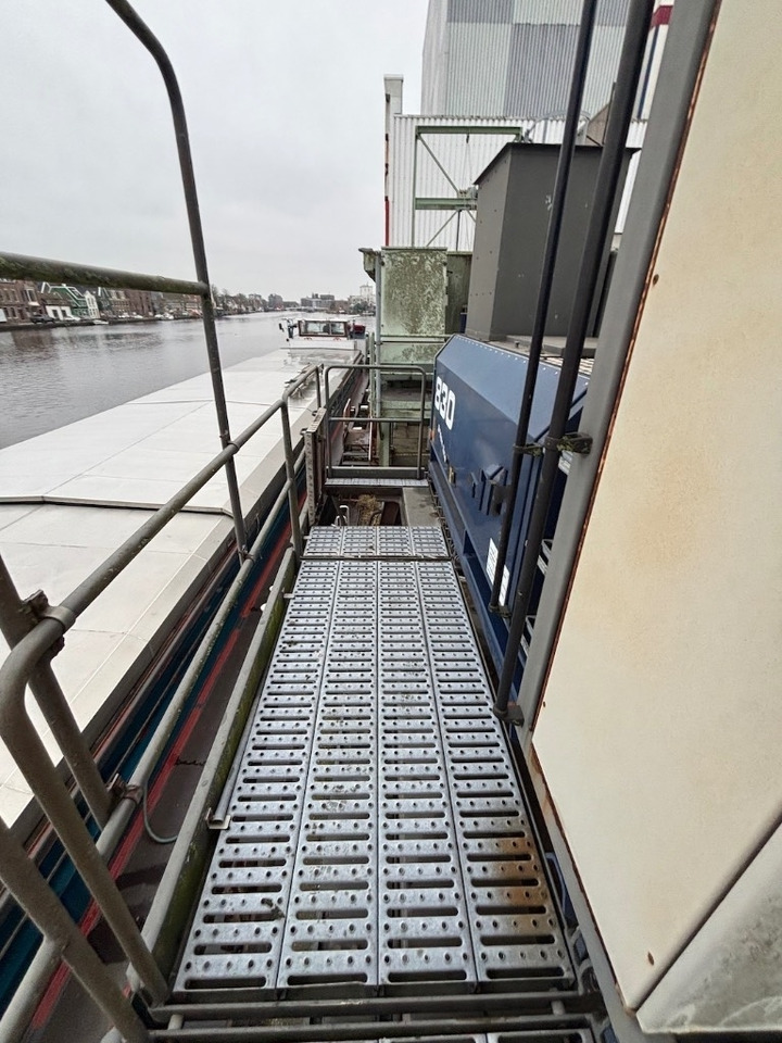 Waste/ Industry handler Sennebogen 830 Electric / 830A: picture 19 Waste/ Industry handler Sennebogen 830 Electric / 830A: picture 19