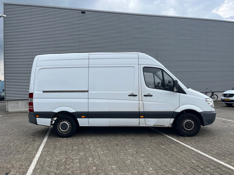 Mercedes-Benz Sprinter / 316 / 1.8 NGT / CNG / L3H2 / 146 DKM! / - Commercial vehicle: picture 2 Mercedes-Benz Sprinter / 316 / 1.8 NGT / CNG / L3H2 / 146 DKM! / - Commercial vehicle: picture 2