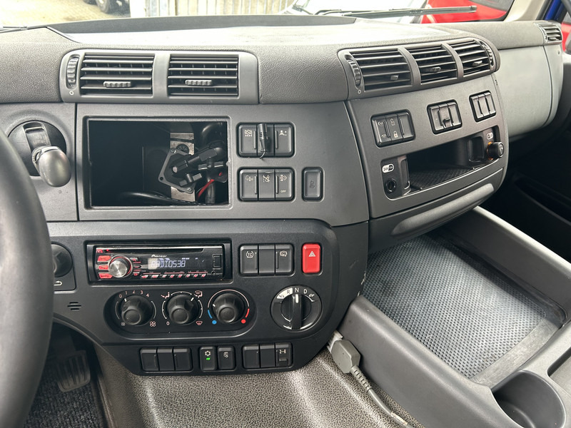 DAF CF 370 FA + Pacton MXD 218 / Curtainside Combi / Loadlift / APK TUV 05-26 - Curtain side truck: picture 5 DAF CF 370 FA + Pacton MXD 218 / Curtainside Combi / Loadlift / APK TUV 05-26 - Curtain side truck: picture 5