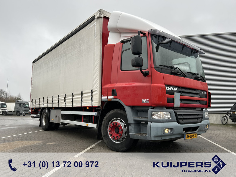 DAF CF 65 220 Euro 5 / 18 Ton / 650 dkm / Curtainside / Loadlift / APK 09-26 - Curtain side truck: picture 1 DAF CF 65 220 Euro 5 / 18 Ton / 650 dkm / Curtainside / Loadlift / APK 09-26 - Curtain side truck: picture 1