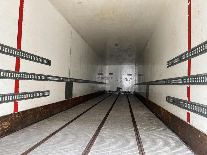 Jumbo DO 270 6 / Box Trailer / BPW Drum / Heavy Big Chassis - Closed box semi-trailer: picture 3 Jumbo DO 270 6 / Box Trailer / BPW Drum / Heavy Big Chassis - Closed box semi-trailer: picture 3