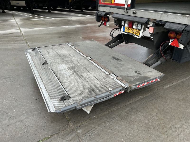 Krone Cool Liner / City / Thermo King Koeler / Laadklep 2500 kg / APK 01-27 - Refrigerator semi-trailer: picture 5 Krone Cool Liner / City / Thermo King Koeler / Laadklep 2500 kg / APK 01-27 - Refrigerator semi-trailer: picture 5