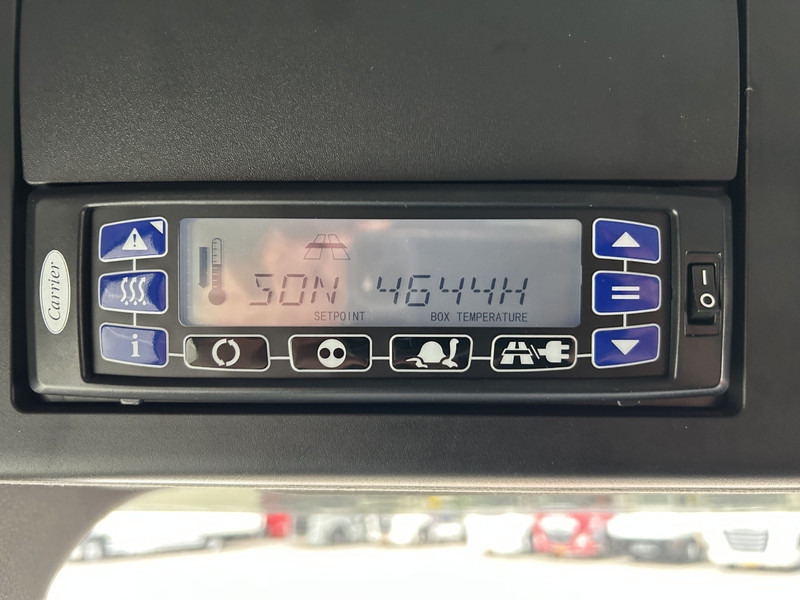 Mercedes-Benz Actros 2124 / Carrier Koeler -30 gr / Cheraeu / Laadklep / APK 11-26 leasing Mercedes-Benz Actros 2124 / Carrier Koeler -30 gr / Cheraeu / Laadklep / APK 11-26: picture 13 Mercedes-Benz Actros 2124 / Carrier Koeler -30 gr / Cheraeu / Laadklep / APK 11-26 leasing Mercedes-Benz Actros 2124 / Carrier Koeler -30 gr / Cheraeu / Laadklep / APK 11-26: picture 13