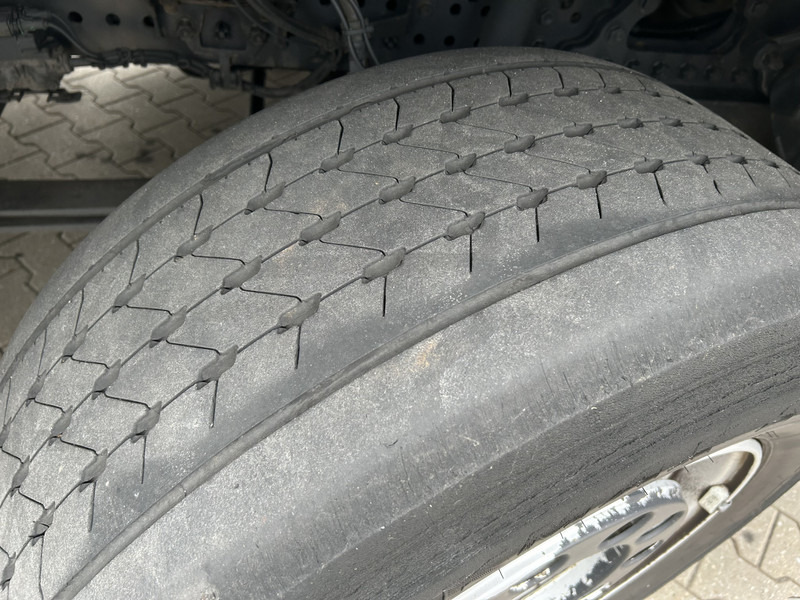 Mercedes-Benz Actros 2124 / Carrier Koeler -30 gr / Cheraeu / Laadklep / APK 11-26 leasing Mercedes-Benz Actros 2124 / Carrier Koeler -30 gr / Cheraeu / Laadklep / APK 11-26: picture 17 Mercedes-Benz Actros 2124 / Carrier Koeler -30 gr / Cheraeu / Laadklep / APK 11-26 leasing Mercedes-Benz Actros 2124 / Carrier Koeler -30 gr / Cheraeu / Laadklep / APK 11-26: picture 17