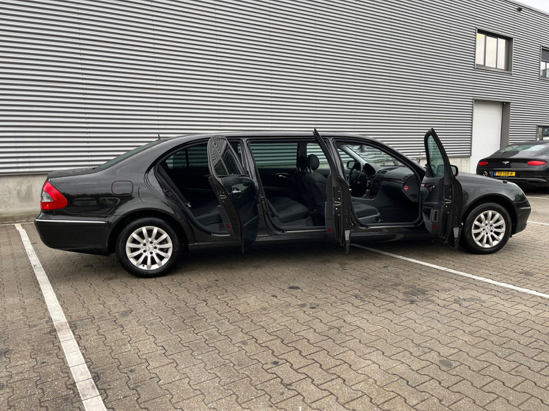 Mercedes-Benz E-Klasse / Limousine / 240 Avantgarde / 4-Matic / 8-pers / APK/TUV 09-2026 / - Sedan: picture 3 Mercedes-Benz E-Klasse / Limousine / 240 Avantgarde / 4-Matic / 8-pers / APK/TUV 09-2026 / - Sedan: picture 3
