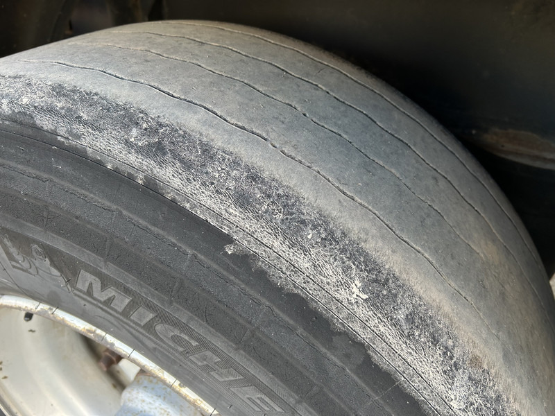 Curtainsider semi-trailer Pacton T3-001 / Curtainside Trailer / BPW Drum / APK TUV 03-26: picture 10 Curtainsider semi-trailer Pacton T3-001 / Curtainside Trailer / BPW Drum / APK TUV 03-26: picture 10