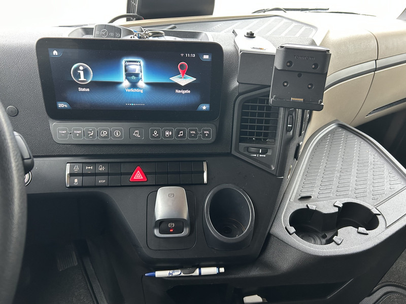 Mercedes-Benz Actros 1845 Bigspace / 314 dkm / Mirror Cams / 2 Tanks / NL Truck - Tractor unit: picture 5 Mercedes-Benz Actros 1845 Bigspace / 314 dkm / Mirror Cams / 2 Tanks / NL Truck - Tractor unit: picture 5