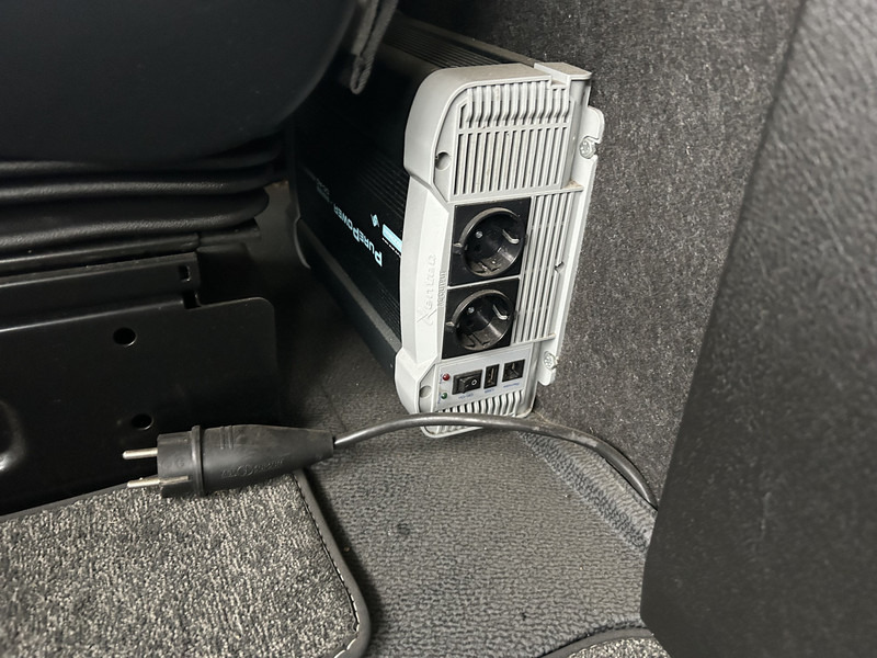 Tractor unit Mercedes-Benz Actros 1845 Bigspace / 314 dkm / Mirror Cams / 2 Tanks / NL Truck: picture 9 Tractor unit Mercedes-Benz Actros 1845 Bigspace / 314 dkm / Mirror Cams / 2 Tanks / NL Truck: picture 9