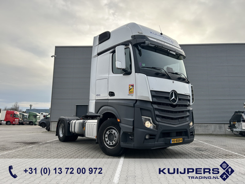 Mercedes-Benz Actros 1845 Gigaspace / Tacho V2 / PTO - Hydraulic / Stand Airco / APK TUV 11-26 - Tractor unit: picture 1 Mercedes-Benz Actros 1845 Gigaspace / Tacho V2 / PTO - Hydraulic / Stand Airco / APK TUV 11-26 - Tractor unit: picture 1