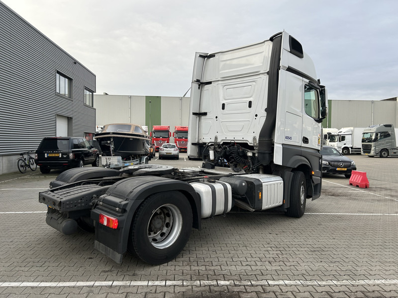 Mercedes-Benz Actros 1845 Gigaspace / Tacho V2 / PTO - Hydraulic / Stand Airco / APK TUV 11-26 - Tractor unit: picture 2 Mercedes-Benz Actros 1845 Gigaspace / Tacho V2 / PTO - Hydraulic / Stand Airco / APK TUV 11-26 - Tractor unit: picture 2