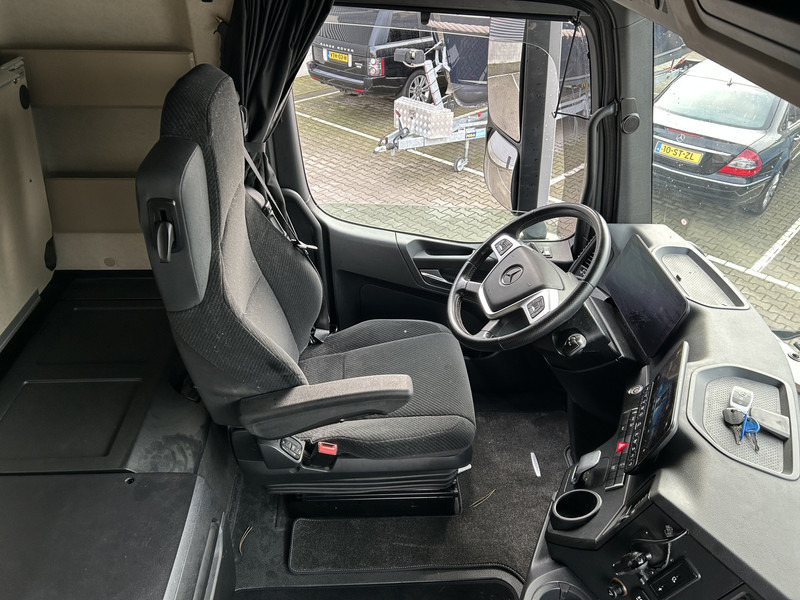 Mercedes-Benz Actros L 1845 Gigaspace / New Tacho V2 / 2 Tanks / Stand Klima / APK 11-26 - Tractor unit: picture 3 Mercedes-Benz Actros L 1845 Gigaspace / New Tacho V2 / 2 Tanks / Stand Klima / APK 11-26 - Tractor unit: picture 3