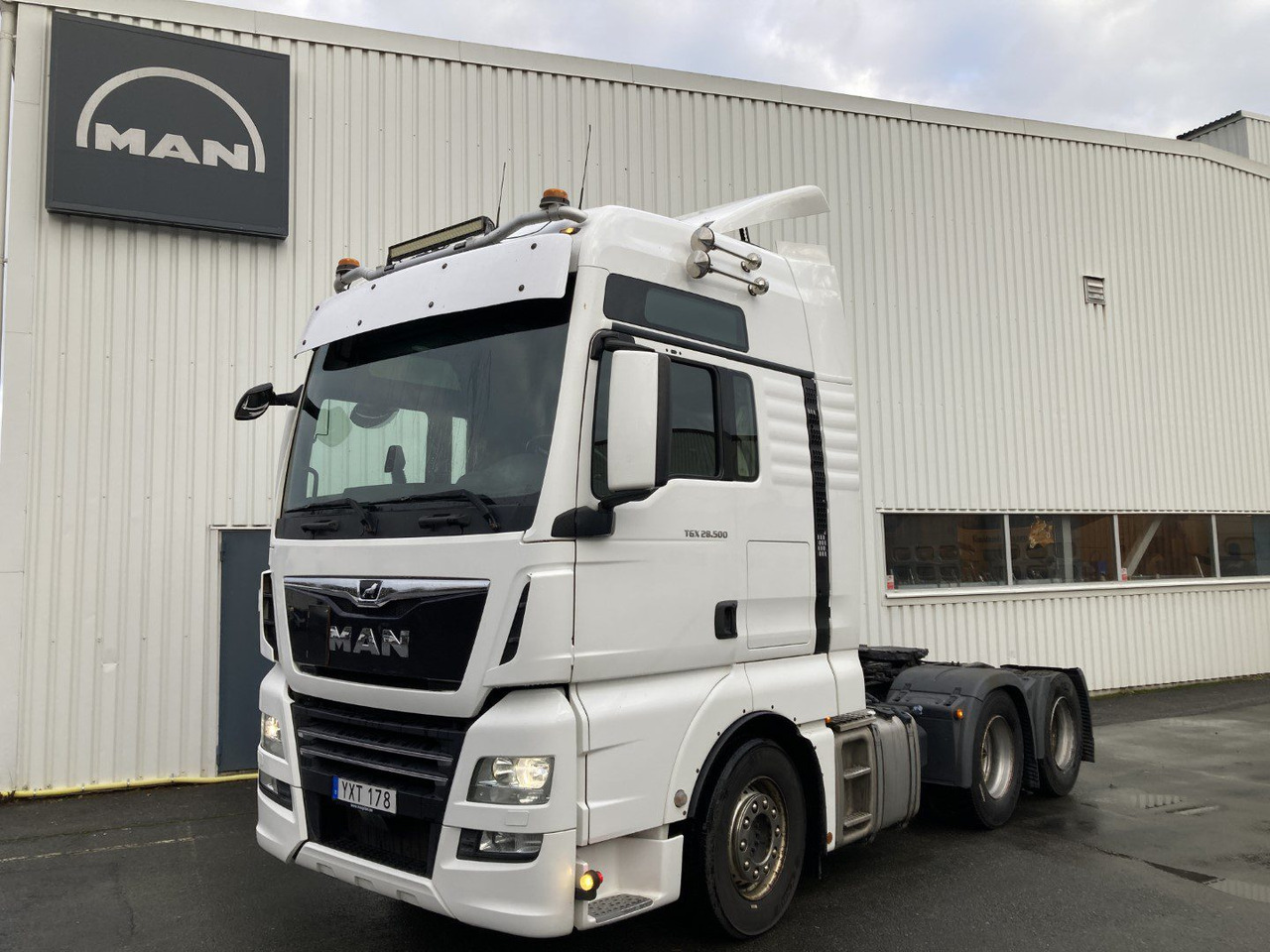MAN Dragbil 6X2 - Tractor unit: picture 1 MAN Dragbil 6X2 - Tractor unit: picture 1