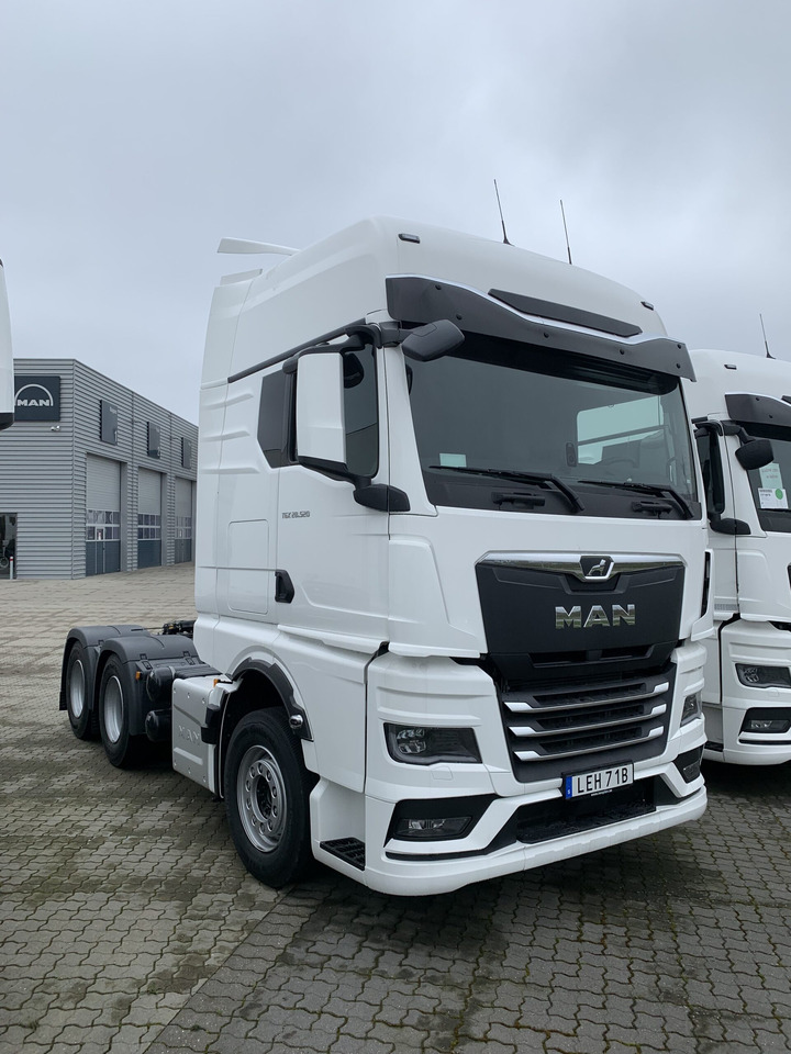 MAN TGX 28.520 6×2-2 Dragbil - Tractor unit: picture 4 MAN TGX 28.520 6×2-2 Dragbil - Tractor unit: picture 4