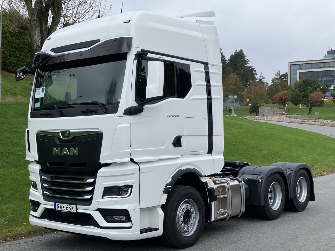 MAN TGX 28.520 6X2 Boggiedragbil - Tractor unit: picture 1 MAN TGX 28.520 6X2 Boggiedragbil - Tractor unit: picture 1