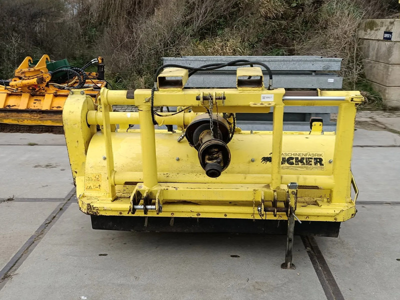 Ducker UMX 18 HVX - Mobile crusher: picture 1 Ducker UMX 18 HVX - Mobile crusher: picture 1