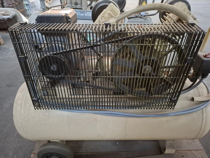 Javac TX-3 - Air compressor: picture 5 Javac TX-3 - Air compressor: picture 5