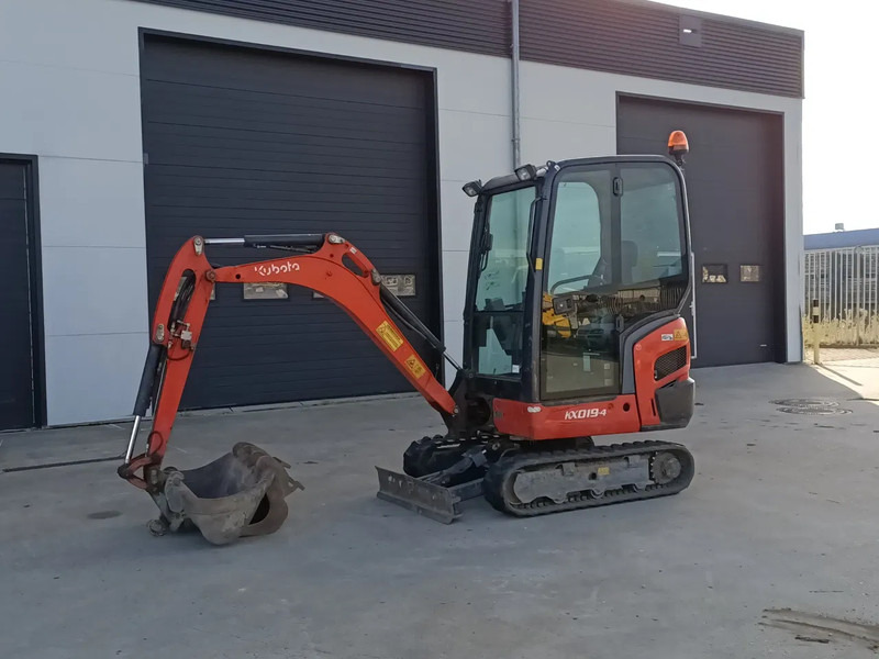 Kubota KX019-4 - Mini excavator: picture 4 Kubota KX019-4 - Mini excavator: picture 4