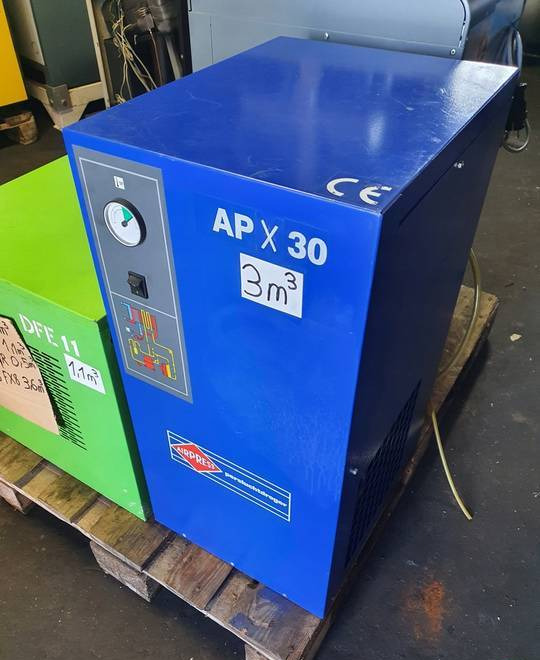 OSUSZACZ ZIĘBNICZY AIRPRESS APX 30, 3m3/min - Air compressor: picture 1 OSUSZACZ ZIĘBNICZY AIRPRESS APX 30, 3m3/min - Air compressor: picture 1