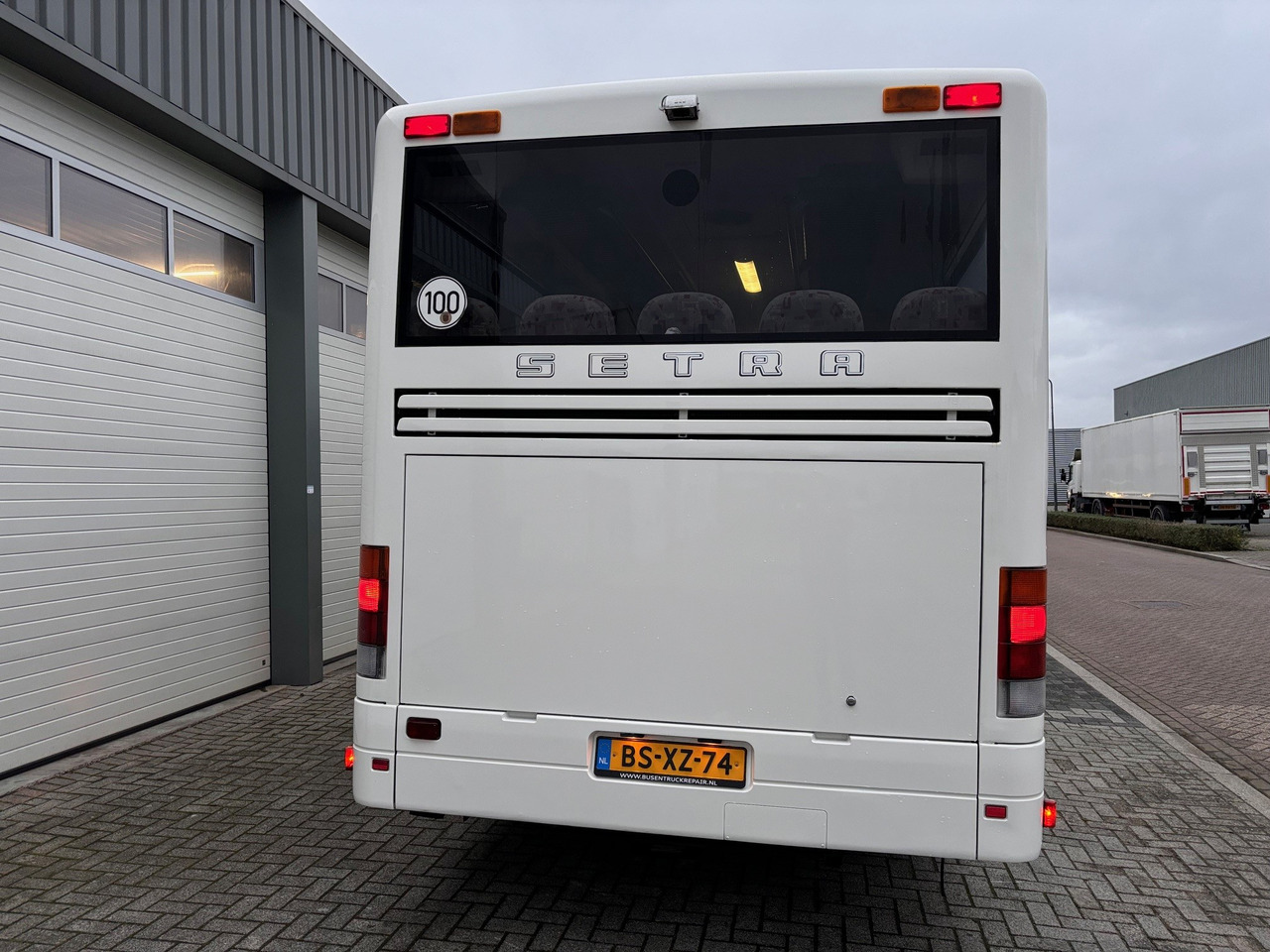 SETRA S317UL met 63 pl. en airconditioning S317GT - Coach: picture 5 SETRA S317UL met 63 pl. en airconditioning S317GT - Coach: picture 5