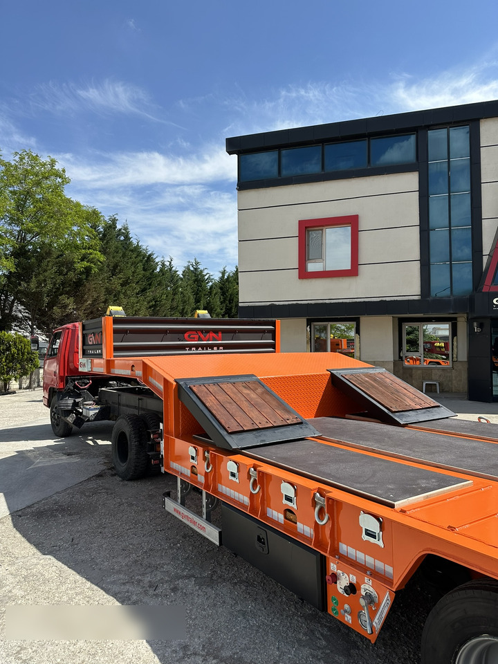 New Low loader semi-trailer GVN Trailer 3 AXLE LOWBED: picture 36
