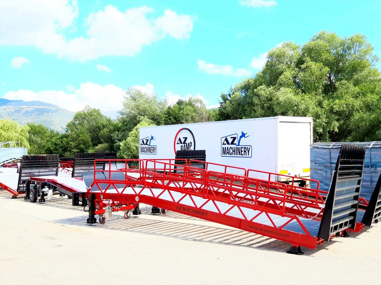 Mobile loading ramp- AZ RAMP-Customised - Loading ramp: picture 4 Mobile loading ramp- AZ RAMP-Customised - Loading ramp: picture 4
