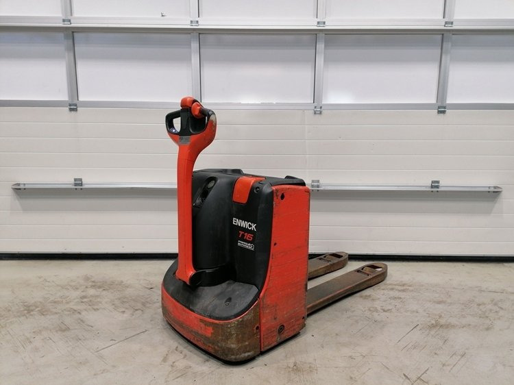 Used Electric Pallet Truck-Fenwick-T16 - Pallet truck: picture 4 Used Electric Pallet Truck-Fenwick-T16 - Pallet truck: picture 4