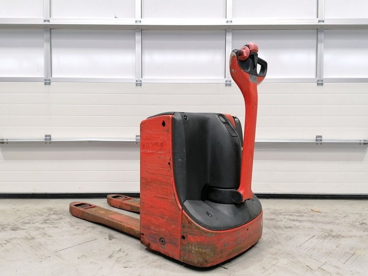 Used Electric Pallet Truck-Fenwick-T16 - Pallet truck: picture 3 Used Electric Pallet Truck-Fenwick-T16 - Pallet truck: picture 3