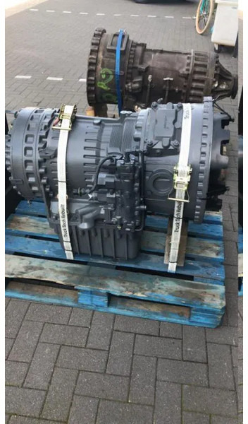 Volvo PT1761A 11038035 (A35C) - Gearbox for Articulated dumper: picture 4 Volvo PT1761A 11038035 (A35C) - Gearbox for Articulated dumper: picture 4