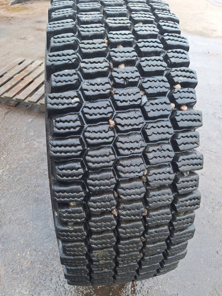 Michelin 17.5R-25 Renkaat 4kpl - Tire for Construction machinery: picture 5 Michelin 17.5R-25 Renkaat 4kpl - Tire for Construction machinery: picture 5