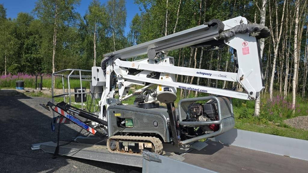Oil & Steel Octopussy 1402 classic - Telescopic boom: picture 1 Oil & Steel Octopussy 1402 classic - Telescopic boom: picture 1