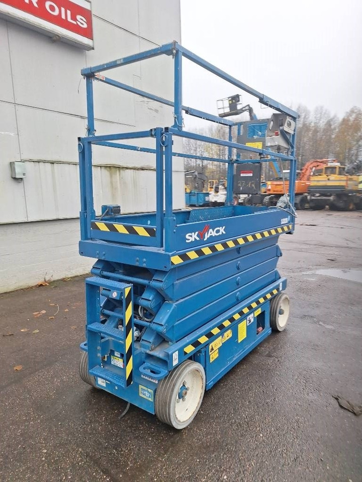 SkyJack SJ 3226 - Scissor lift: picture 5 SkyJack SJ 3226 - Scissor lift: picture 5