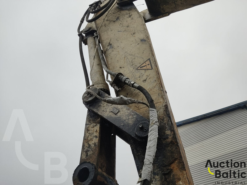 Crawler excavator Atlas-Terex TC210LC: picture 10