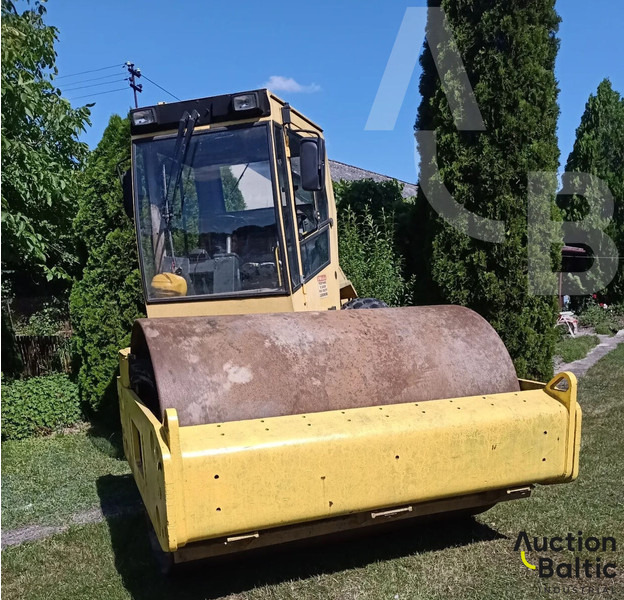 Bomag BW 211 D - Roller: picture 2 Bomag BW 211 D - Roller: picture 2