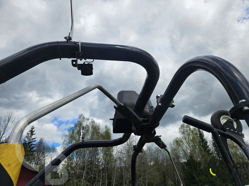 Case IH RB545Silage - Round baler: picture 3 Case IH RB545Silage - Round baler: picture 3