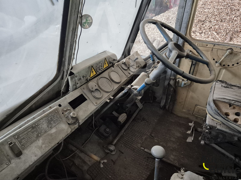 ЧТЗ Chtz T-150K - Farm tractor: picture 5 ЧТЗ Chtz T-150K - Farm tractor: picture 5