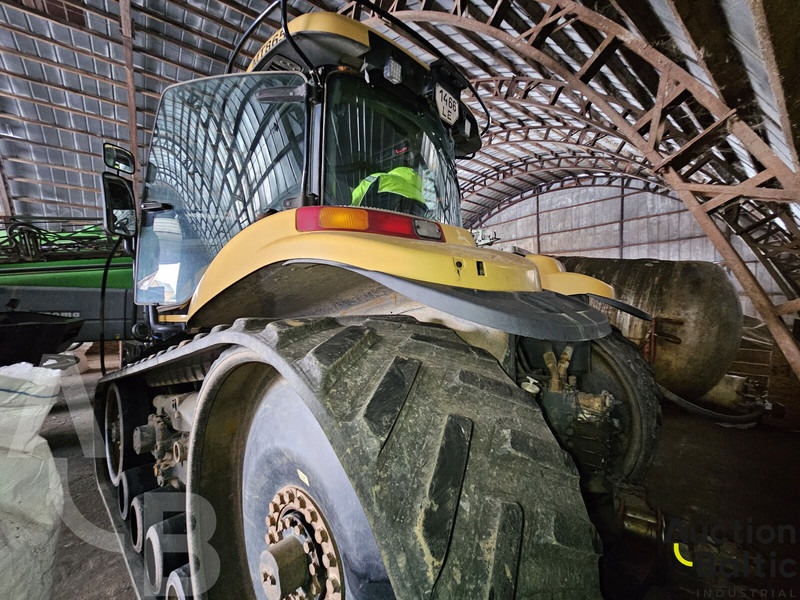 Challenger MT 865 - Tracked tractor: picture 4 Challenger MT 865 - Tracked tractor: picture 4