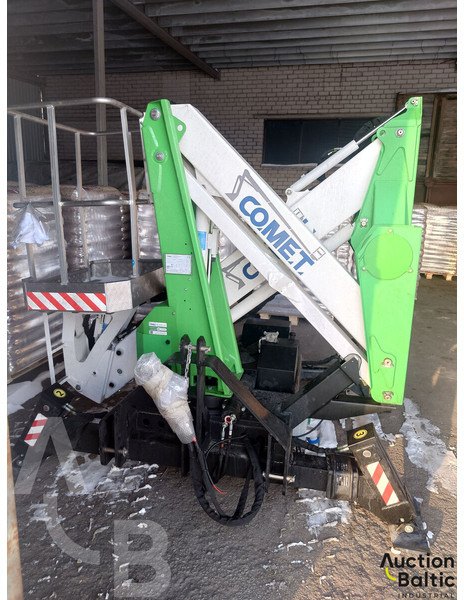 Comet X-Tractor - Articulated boom: picture 4 Comet X-Tractor - Articulated boom: picture 4