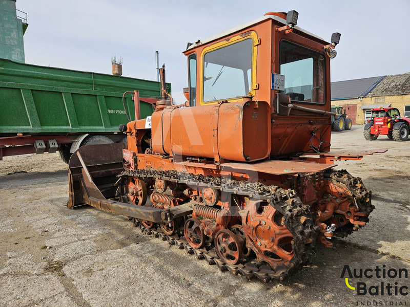 DT-75 - Bulldozer: picture 4 DT-75 - Bulldozer: picture 4