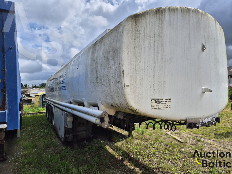 ELLINGHAUS - Tanker semi-trailer: picture 3 ELLINGHAUS - Tanker semi-trailer: picture 3