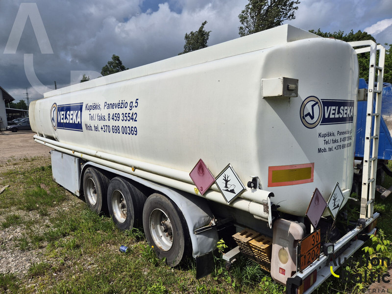 ELLINGHAUS - Tanker semi-trailer: picture 1 ELLINGHAUS - Tanker semi-trailer: picture 1