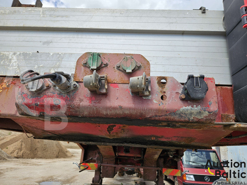 Fliegl SDS 480 T - Curtainsider semi-trailer: picture 5 Fliegl SDS 480 T - Curtainsider semi-trailer: picture 5